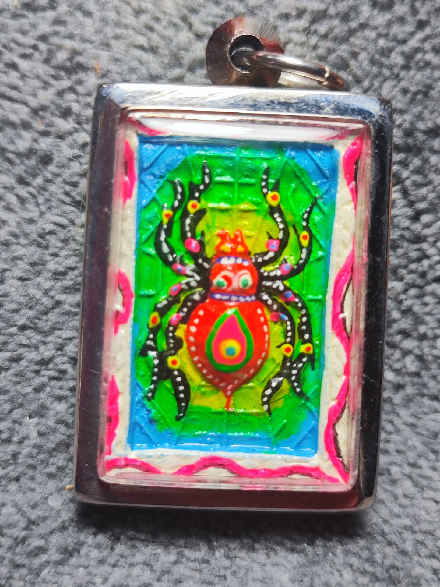 🕷️ The Money Trap: Maeng Mum Dak Sap (Wealth Spider) B.E. 2549 | Kruba Krissana | Wat Pa Weruwan Edition