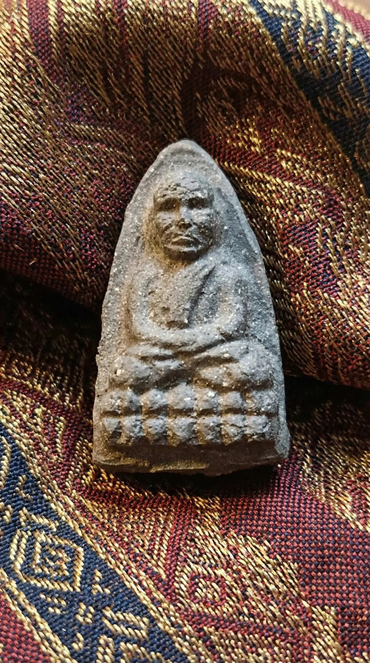 LP Thuad Nur Wahn – Roon Sao Har Maha Sitthichok